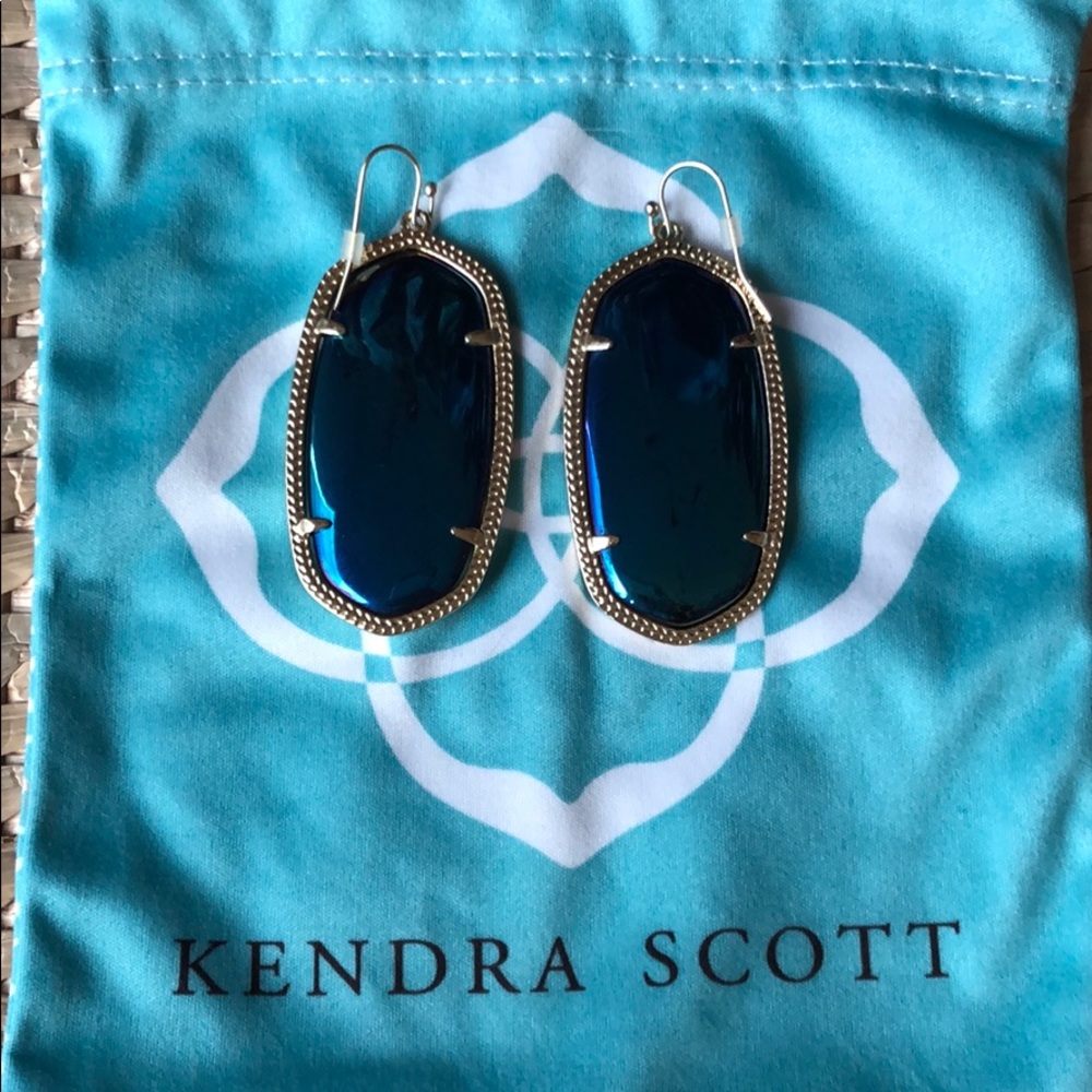 Kendra Scott Danielle Earrings